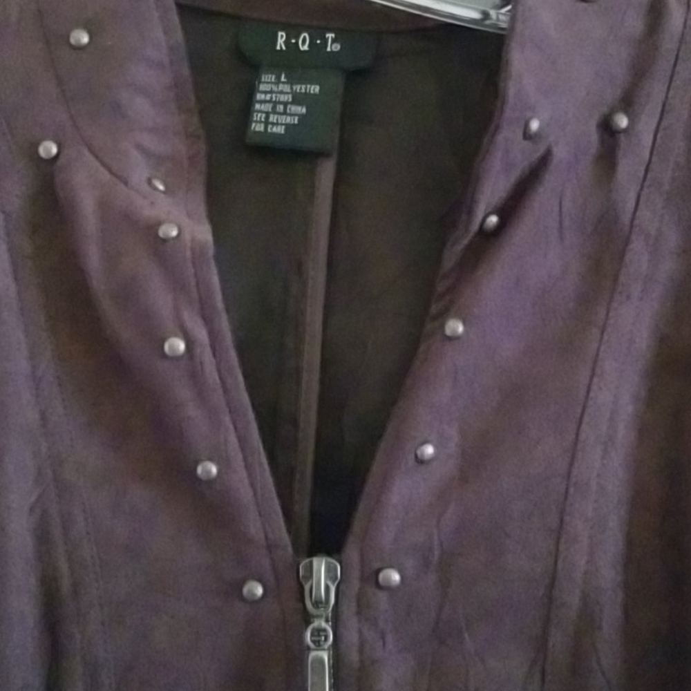 Jacket - Picture 3 of 3